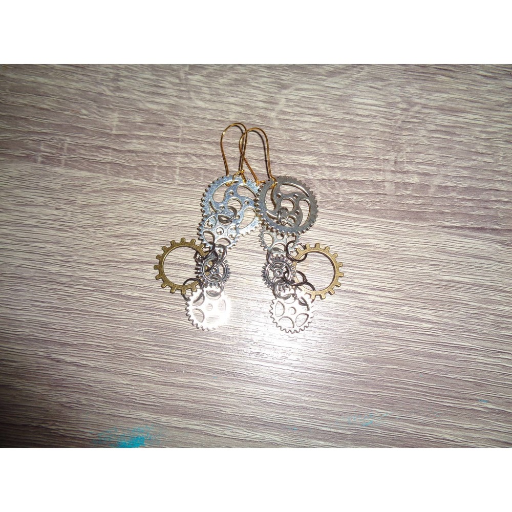 Steampunk earrings gear sprocket earring - Picture 5 of 6